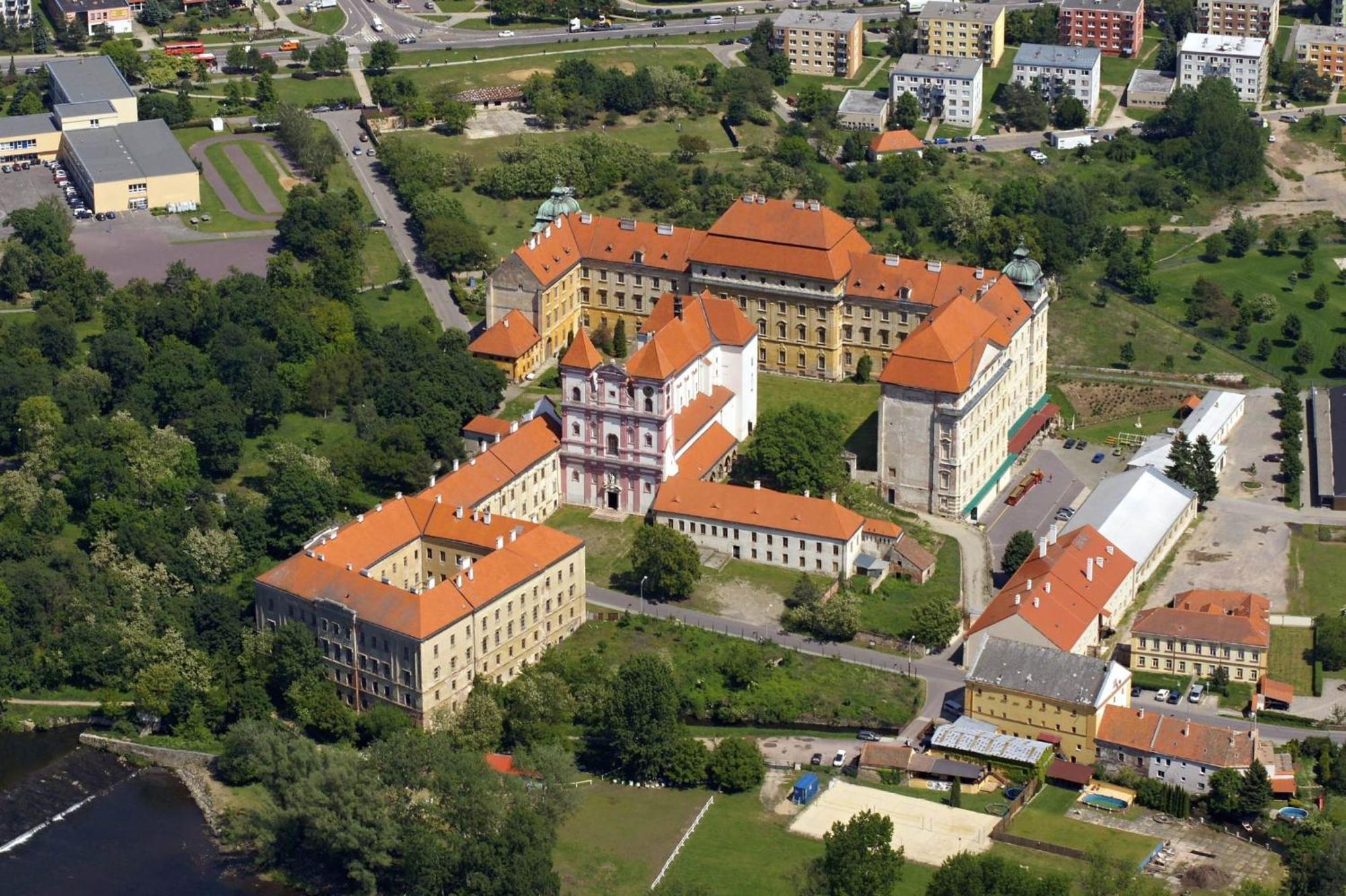 Rezidence Znojmo Hotell Exteriör bild